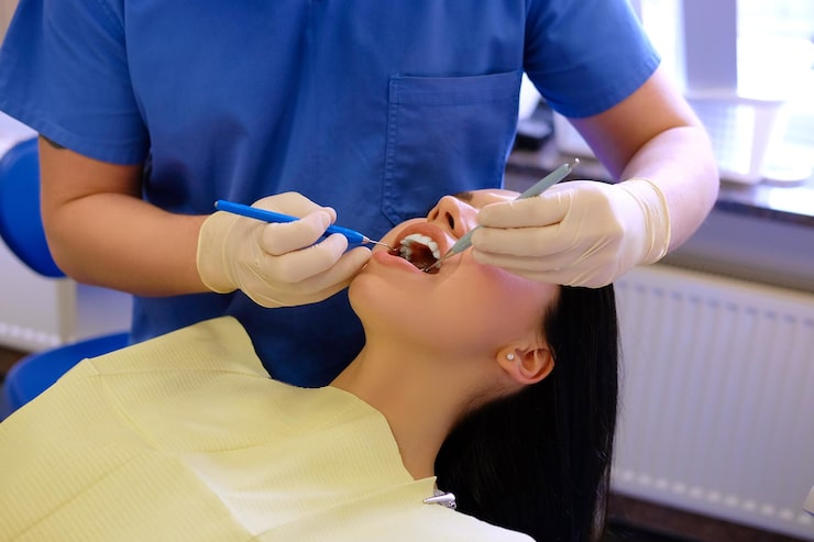 Oral Extraction Surgery in Lowell